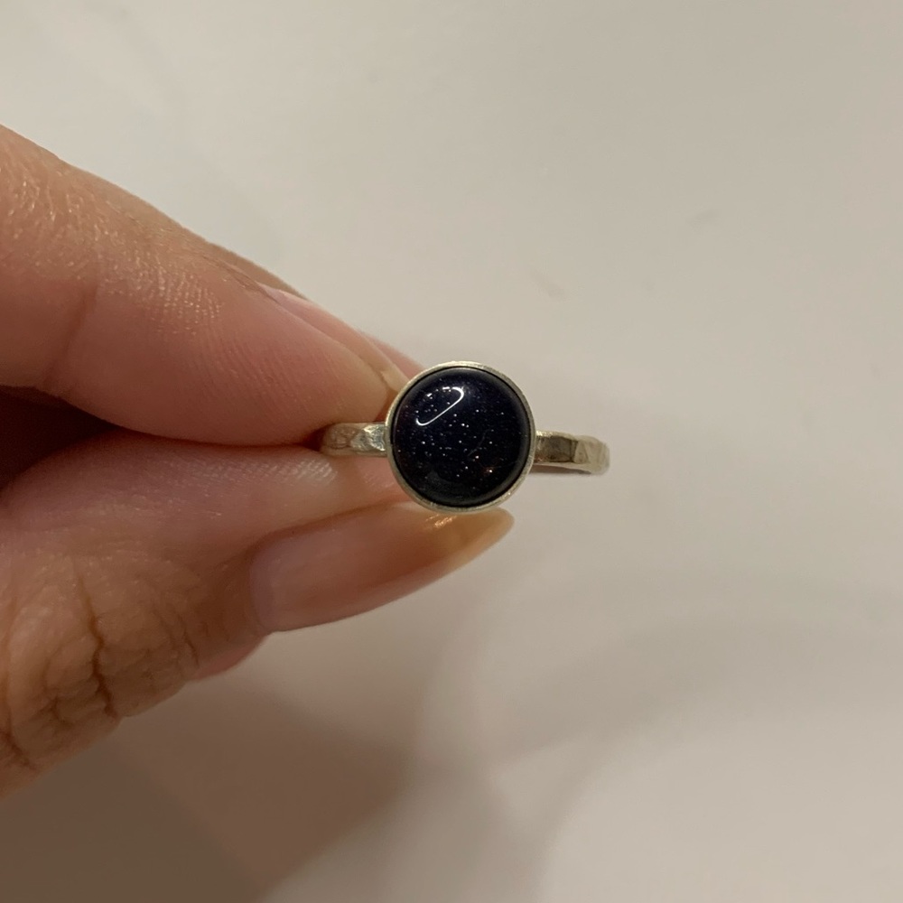 Goldstone ring